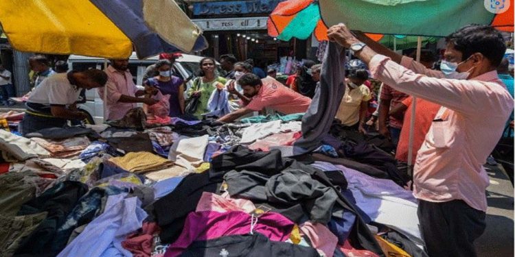 Debt restructuring talks begin for Sri Lanka