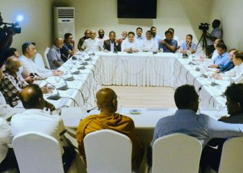 Dullas and his political allies meet in Eheliyagoda; Issued a  statement