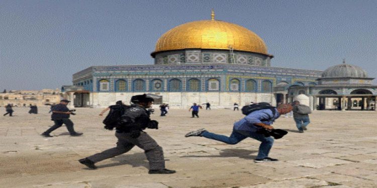 Pakistan condemns storming of Al-Aqsa Mosque