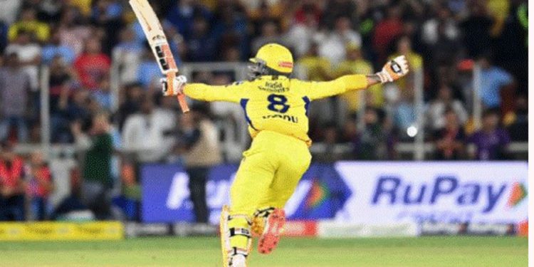 Jadeja’s last-ball four seals fifth title for CSK in rollercoaster final  I Sri Lanka Latest News