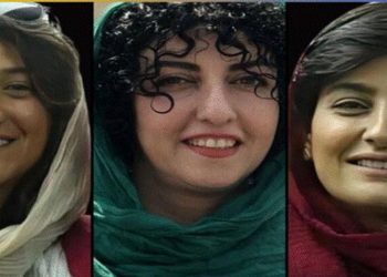 Media professionals award to three imprisoned Iranian journalists