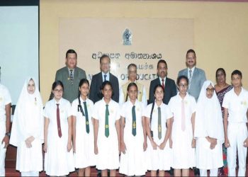 Mahatma Gandhi Scholarships awarded to 300 students across Sri Lanka