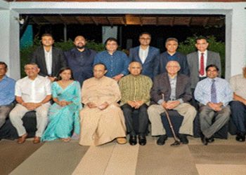 Felicitating Past Presidents of National Chamber