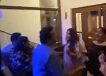 Former JVP MP can dance well with women in addition to politics!