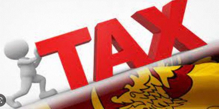 Different taxation methods are used: MPs and certain government employees are given preferential treatment.
