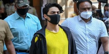 Aryan Khan case: Sameer Wankhede accused of asking for bribe from Shah Rukh Khan