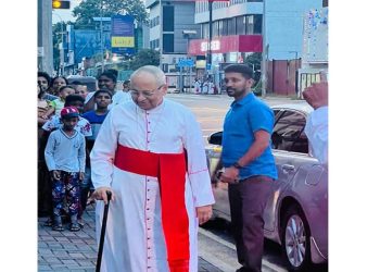 His Eminence the Cardinal organises a ‘Dansala’ in front of the Archbishop’s residence.