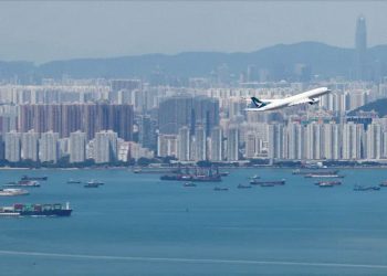 Cathay Pacific fires staff over clip about non-English speakers I Sri Lanka Latest News