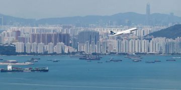 Cathay Pacific fires staff over clip about non-English speakers I Sri Lanka Latest News