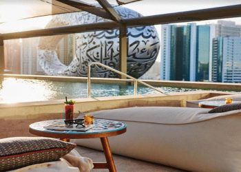Fly Emirates to Dubai and enjoy a complimentary night’s stay in a luxury 4 star or 5 star hotel
