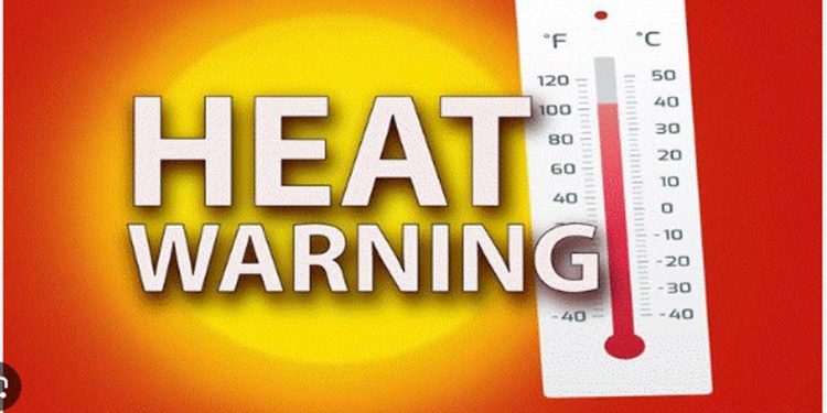 Meteorology department forcasts Showers and thunder showers, with a heat warning