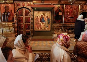 ‘Superstitious’ Putin wants Russia’s treasured icon handed to church as Ukraine war falters