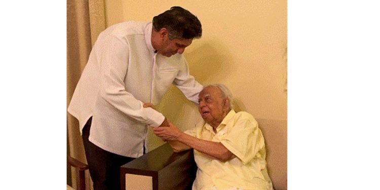 Opposition Leader Sajith and TNA Leader Sampathan meet l Sri Lanka Latest News