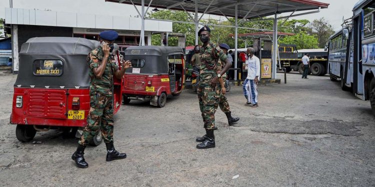 A 1000 food parcel order from a Colombo university student prompted police to beef up security- Duminda Nagamuwa