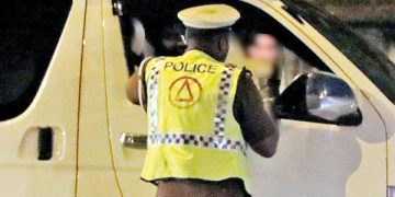 2,000 drivers will be tested for dangerous drugs by police  I Sri Lanka Latest News