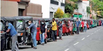 Long lines near gas stations, but many stations are out of fuel: Will there be another shortage?  Sri Lanka Latest News