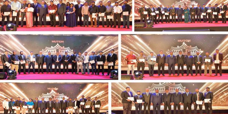 HUTCH Honors Top Retail partners with Gold Coins. Unveils exclusive retailer rewards card with FriMi Mastercard  I Sri Lanka Latest Business News