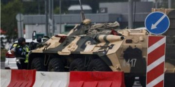 Moscow mayor tells people to stay home as Wagner mercenaries move towards Russian capital  I Sri Lanka Latest News