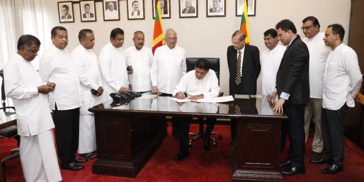 The opposition has called for a special select committee to investigate the illegal, unaffordable increase in electricity bill rates I Sri Lanka Latest News