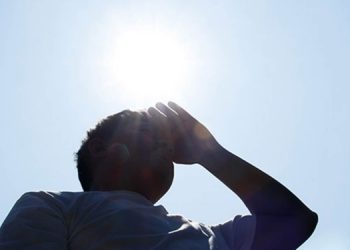 Dr. Deepal Perera recommends  give more liquids to combat heat-related issues in children I Sri Lanka Latest News