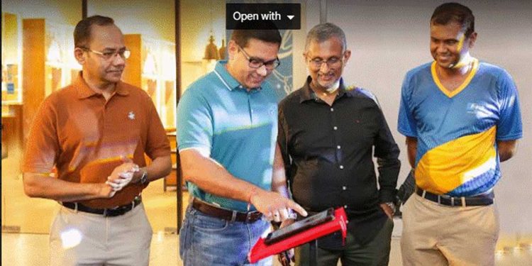 ComBank launches Sri Lanka’s first Teen Digital Bank account ‘Flash FAM’  I Sri Lanaka Latest Business News