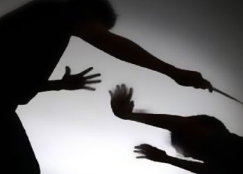 A 15-year-old schoolboy who ran away from home due to his parents’ cruelty was apprehended by police at Hatton railway station I Sri Lanka Latest News