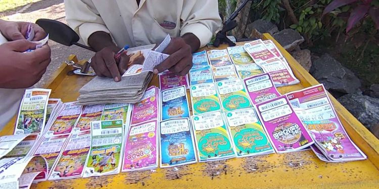 Lottery vendors decided to stop selling lotteries due to a 100% increase in the selling price of a ticket  I Sri Lanka Latest News
