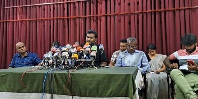 Five more people who spoke out against Natasha’s arrest will be charged with contempt of court I Sri Lanka Latest News