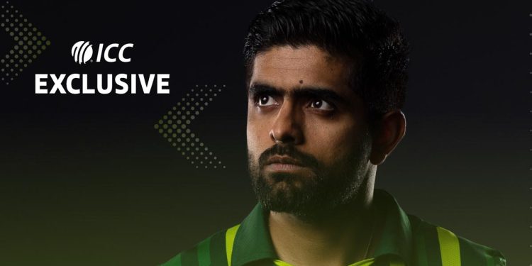 Pakistan captain Babar gives an unforgettable gift to a little boy in Sri Lanka! VIDEO I Sri Lanka Latest News