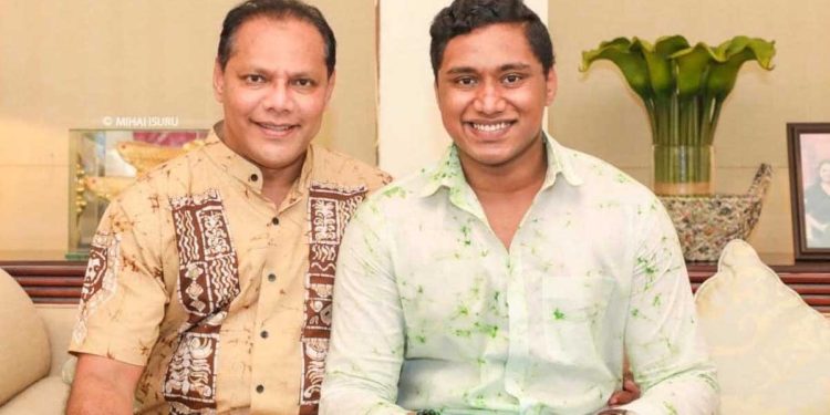 MP Dayasiri Jayasekera’s son was robbed  in Bambalapitiya I Sri Lanka Latest News
