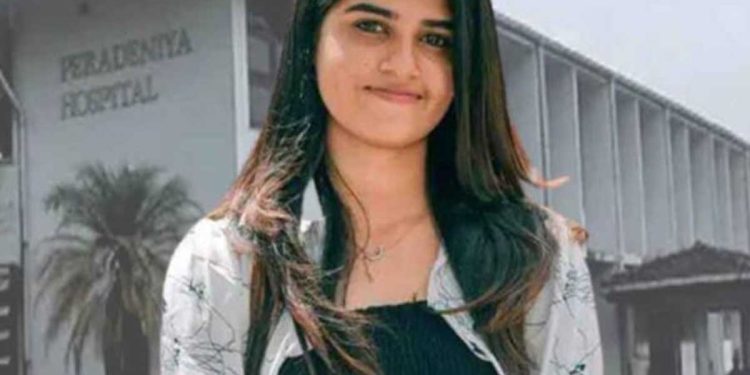 Mother weeps over her daughter’s death while being treated for indigestion at Peradeniya Hospital I Sri Lanka Latest News