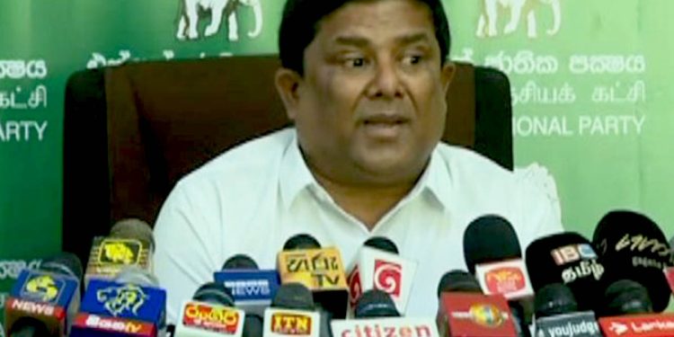 Vajira has nothing to do with the case of the MP who smuggled gold! I Sri Lanka Latest News