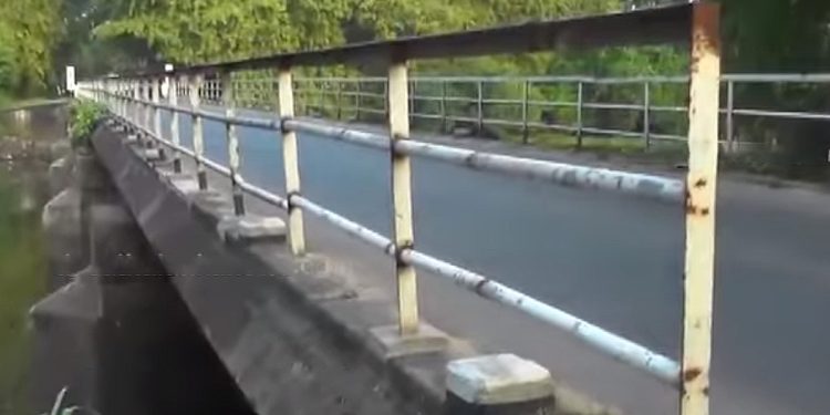 North and east connecting bridges are in perilous condition,urgent repairs are required before it is too late I Sri Lanka Latest News