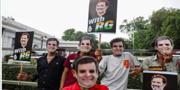 India’s Supreme Court suspends Rahul Gandhi’s defamation conviction  I Sri Lanka Latest News