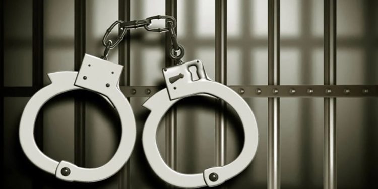 Professor Channa Jayasumana evicted from the government quarters I Sri Lanka Latest News