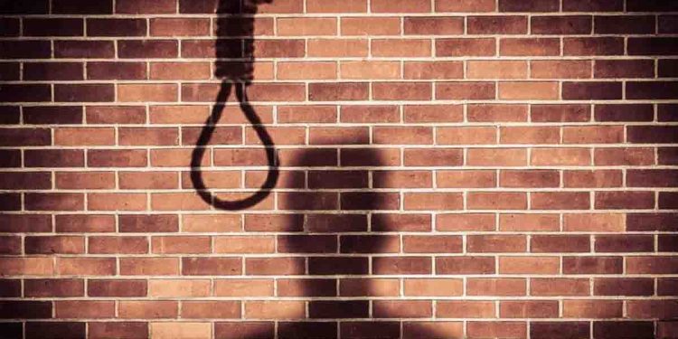 District first in Mathematics, a student of University of Moratuwa commits suicide at home I Sri Lanka Latest News
