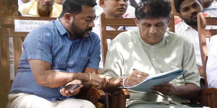 Anuradapura district Podujanaperamuna MP kumarasiri attend Sajith’s bus donation event under Sakwala program to Nochiagama school  I Sri Lanka Latest News
