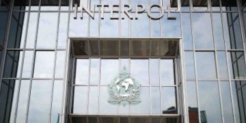148 notorious criminals are outside the country! Interpol issues red warrants! Sri Lanka Latest News