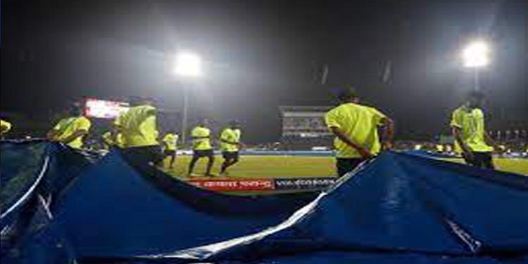 IND vs PAK, Colombo Weather Report: India vs Pakistan Super 4 Match Face Rain Threat. Check Details I Sri Lanka Latest News