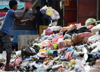 During the few days of the ‘perahera’, 250 tons of garbage piled up in Kandy! I Sri Lanka Latest News