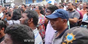 Port unions come out demanding more wages! VIDEO I Sri Lanka Latest News