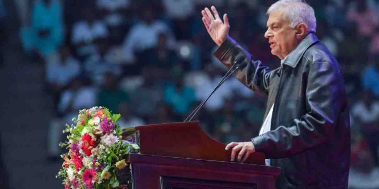 Ranil reveals for the first time at the UNP conference how he ordered the army commander to suppress the people’s struggle, by good or bad! VIDEO I Sri Lanka Latest News