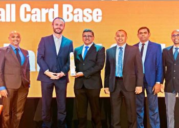 ComBank wins two top awards at Daraz Payment Partner Awards 2023  I Sri Lanka Latest Business News