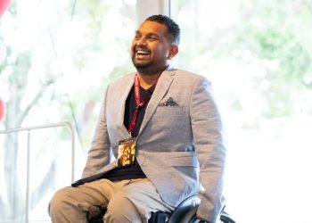 Dr. Dinesh Palipana, who brought fame to Sri Lanka, is in trouble at the Brisbane airport! Virgin Airlines Apologizes! Sri Lanka Latest News