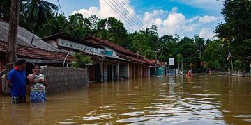Heavy rain continues in Matara! Risk of flooding again! VIDEO I Sri Lanka Latest News