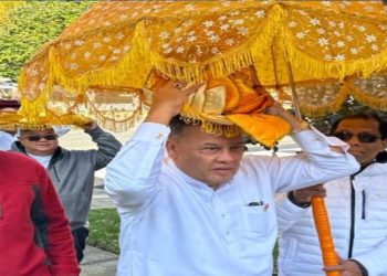 A large number of Buddhists gather together: Ambassador Mahinda joins Katina Pinkama in Washington DC temple I Sri Lanka Latest News