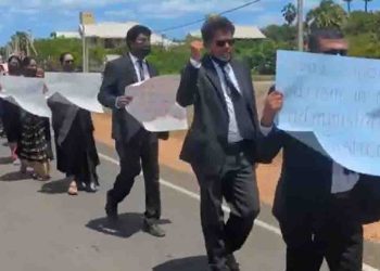 A demonstration organized by the Mulathivu Bar Association was held in front of the Colombo Magistrate courts this morning  I Sri Lanka Latest News