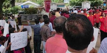Employees of 300 government institutions across the country will go to the streets today at lunchtime! I Sri Lanka Latest News