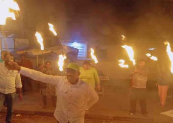 Mujibur Colombo Central – Hasit Kadawata – Sarath Seruvila – J.C. Mawathagama- Ajith Kalutara – Gayan Kesbawa! The wave of SJB torches protests against the electricity bill all over the country at the same time!