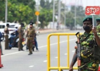 Parliament tightens security around! Police forces are called! Put the barrier! VIDEO I Sri Lanka Latest News